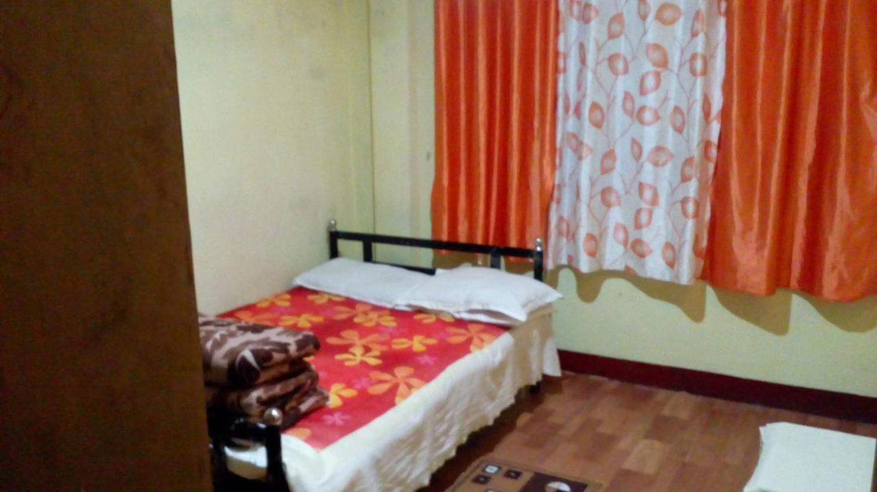 Namaste Bengal Hostel Дарджилинг Екстериор снимка
