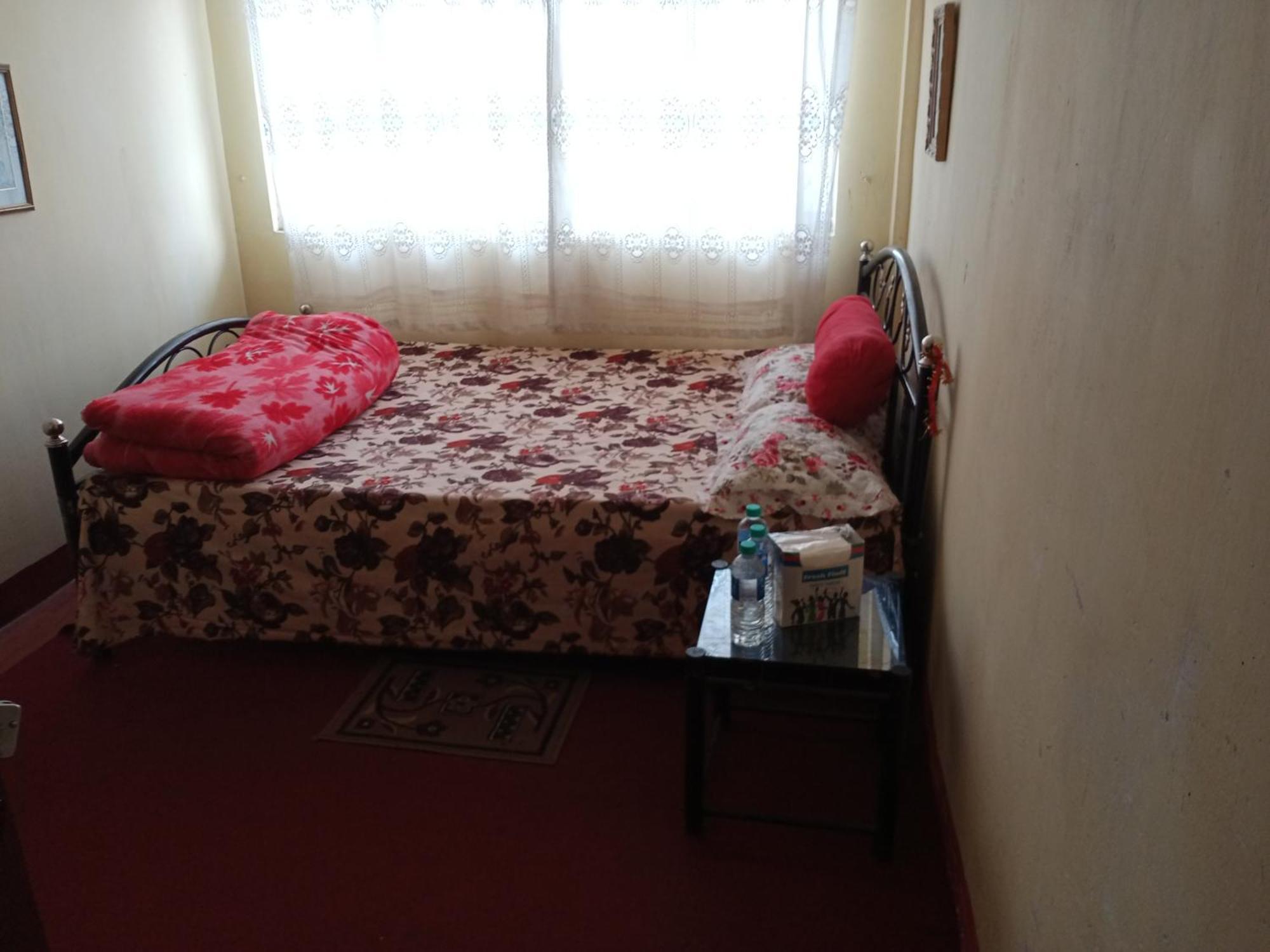 Namaste Bengal Hostel Дарджилинг Стая снимка