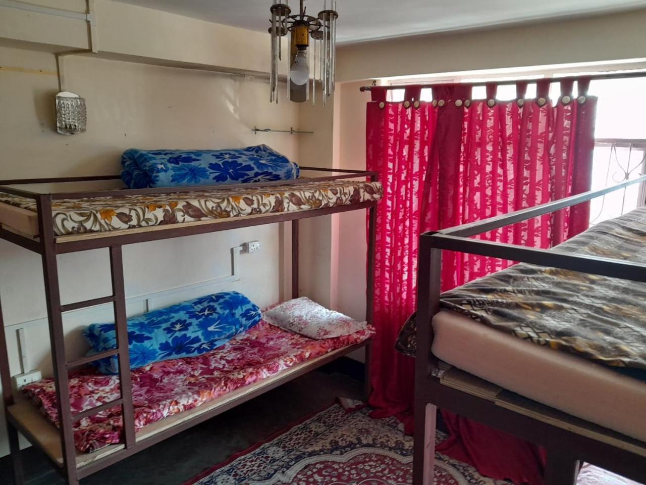 Namaste Bengal Hostel Дарджилинг Екстериор снимка