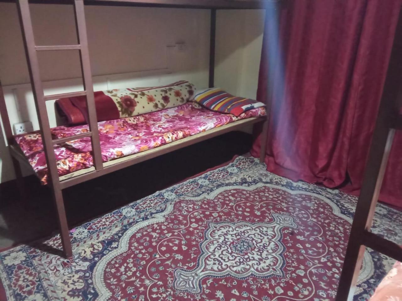 Namaste Bengal Hostel Дарджилинг Екстериор снимка