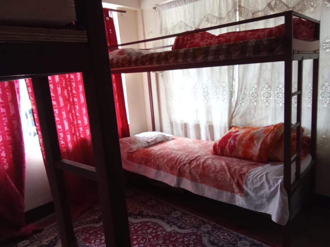 Namaste Bengal Hostel Дарджилинг Екстериор снимка